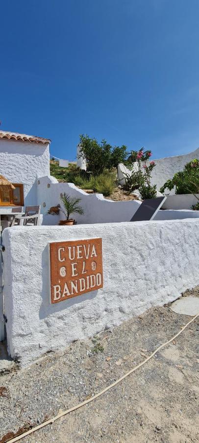 Cuevas Los Coloraos - El Bandido Villanueva de las Torres Luaran gambar